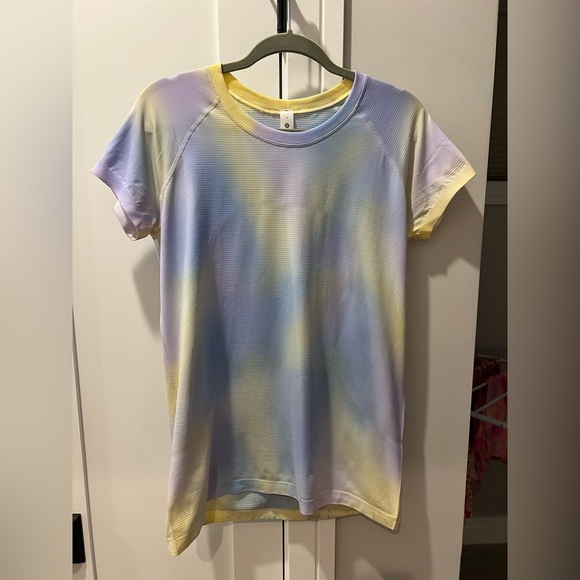 lululemon athletica Tops - Lululemon NWT Swiftly Tech Short Sleeve 2.0 Wash Size 12